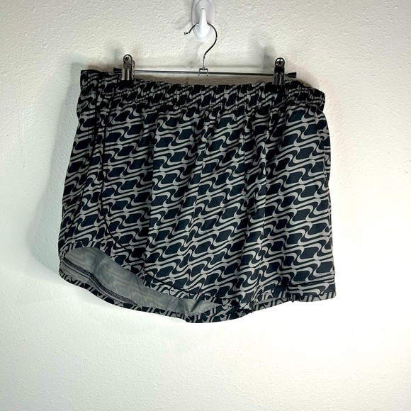 Nike Women’s Dri-FIT Running Shorts - XXL - Picture 5 of 6